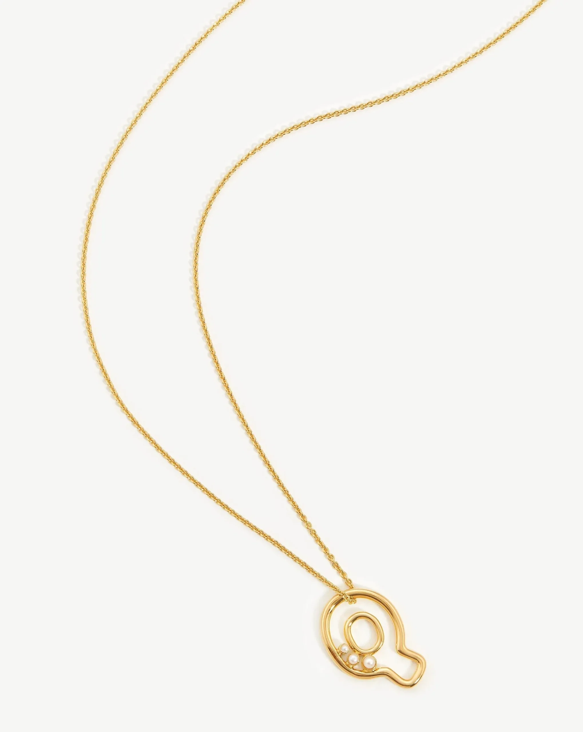 Chubby Pearl Initial Pendant Necklace - Initial Q