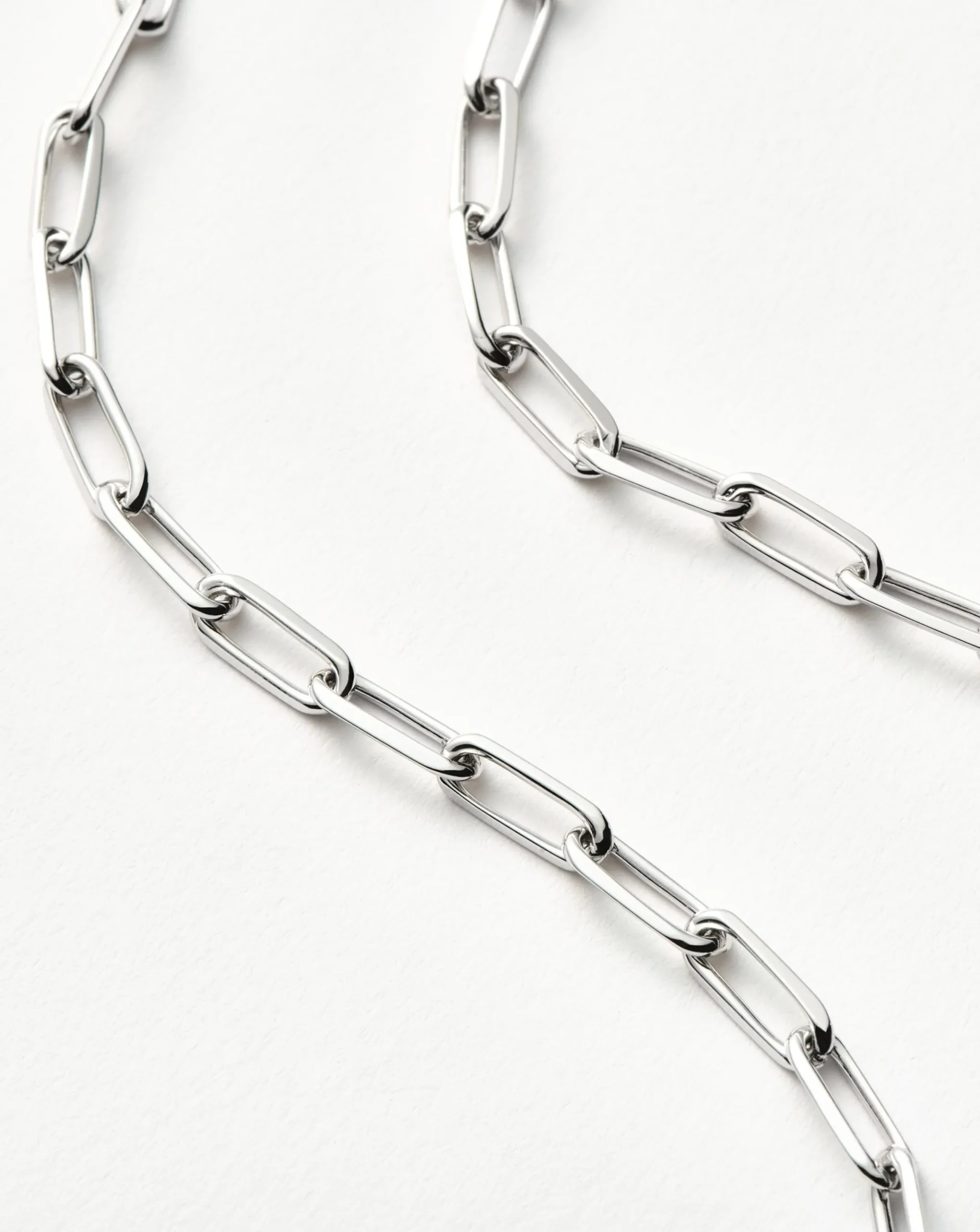 Classic Mini Short Paperclip Chain Necklace