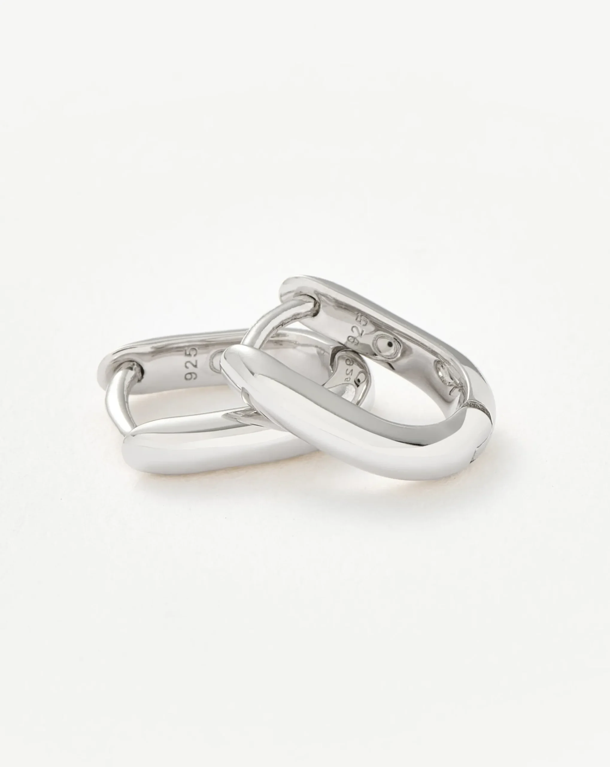 Classic Ovate Huggies