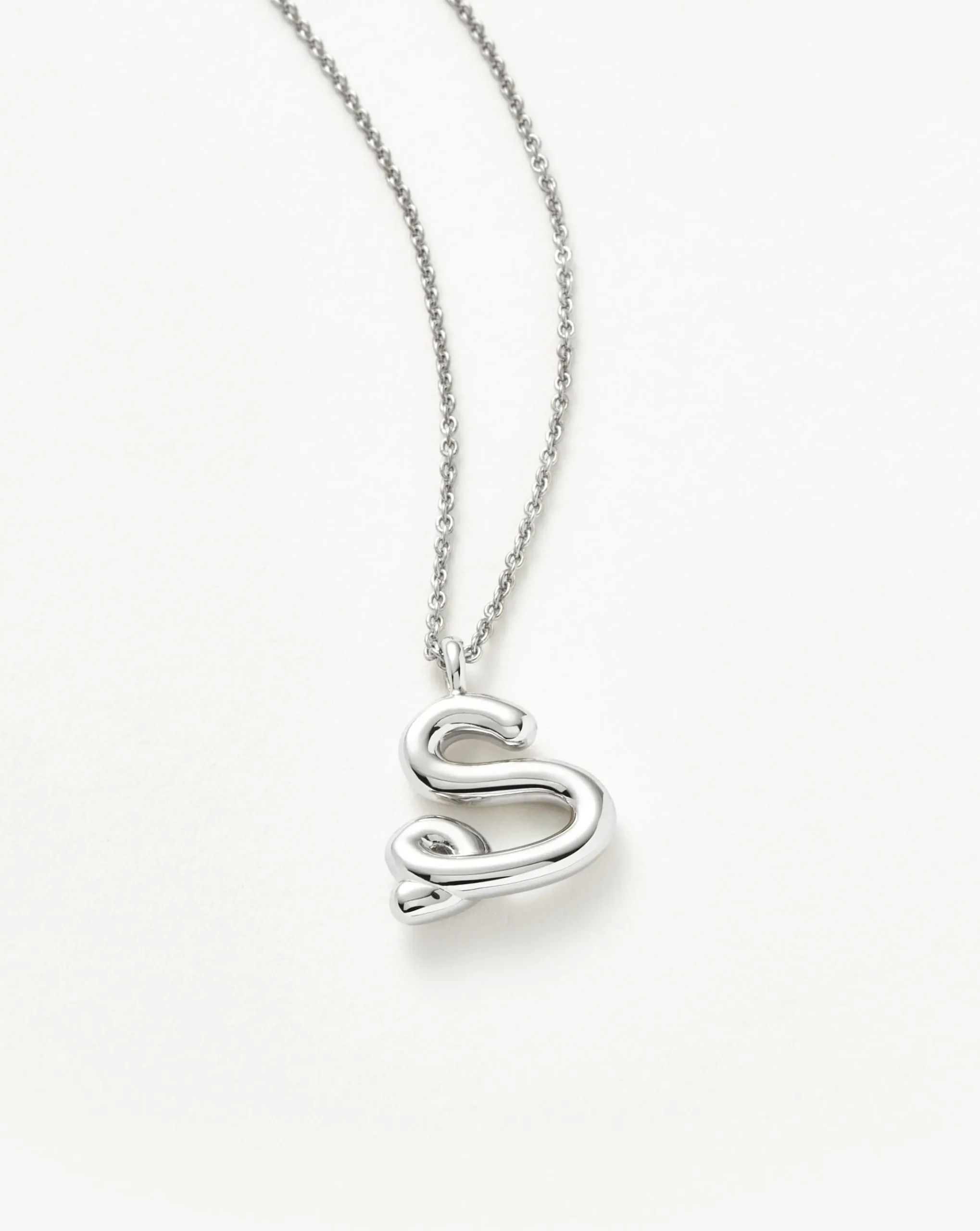 Curly Molten Initial Pendant Necklace - Initial S
