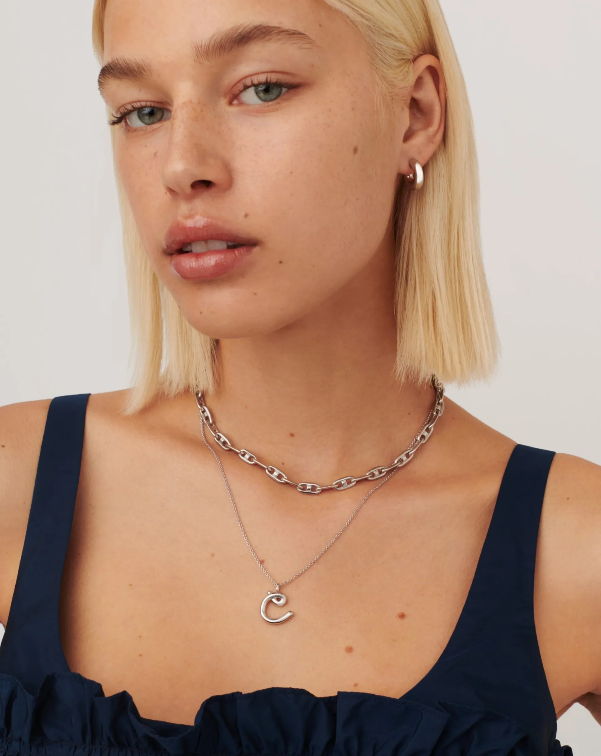 Curly Molten Initial Pendant Necklace - Initial C