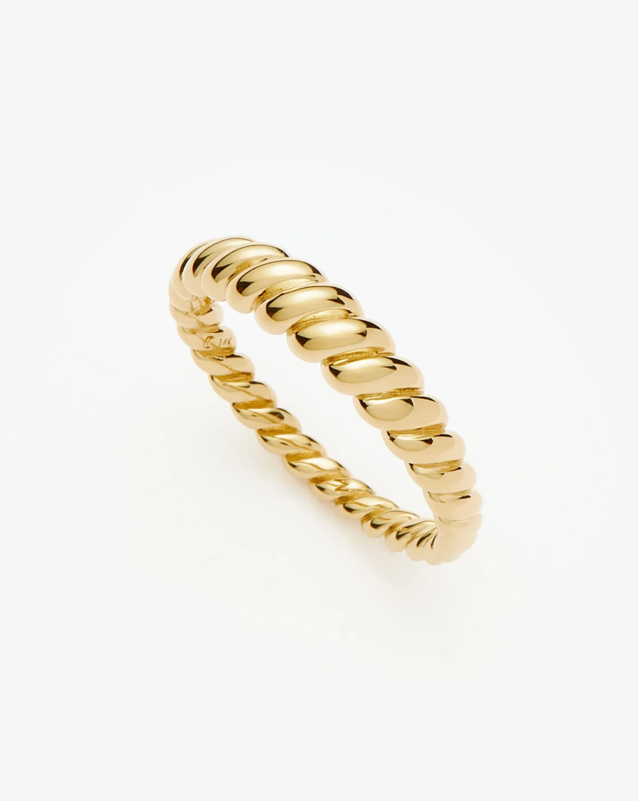 Fine Twisted Classic Ring