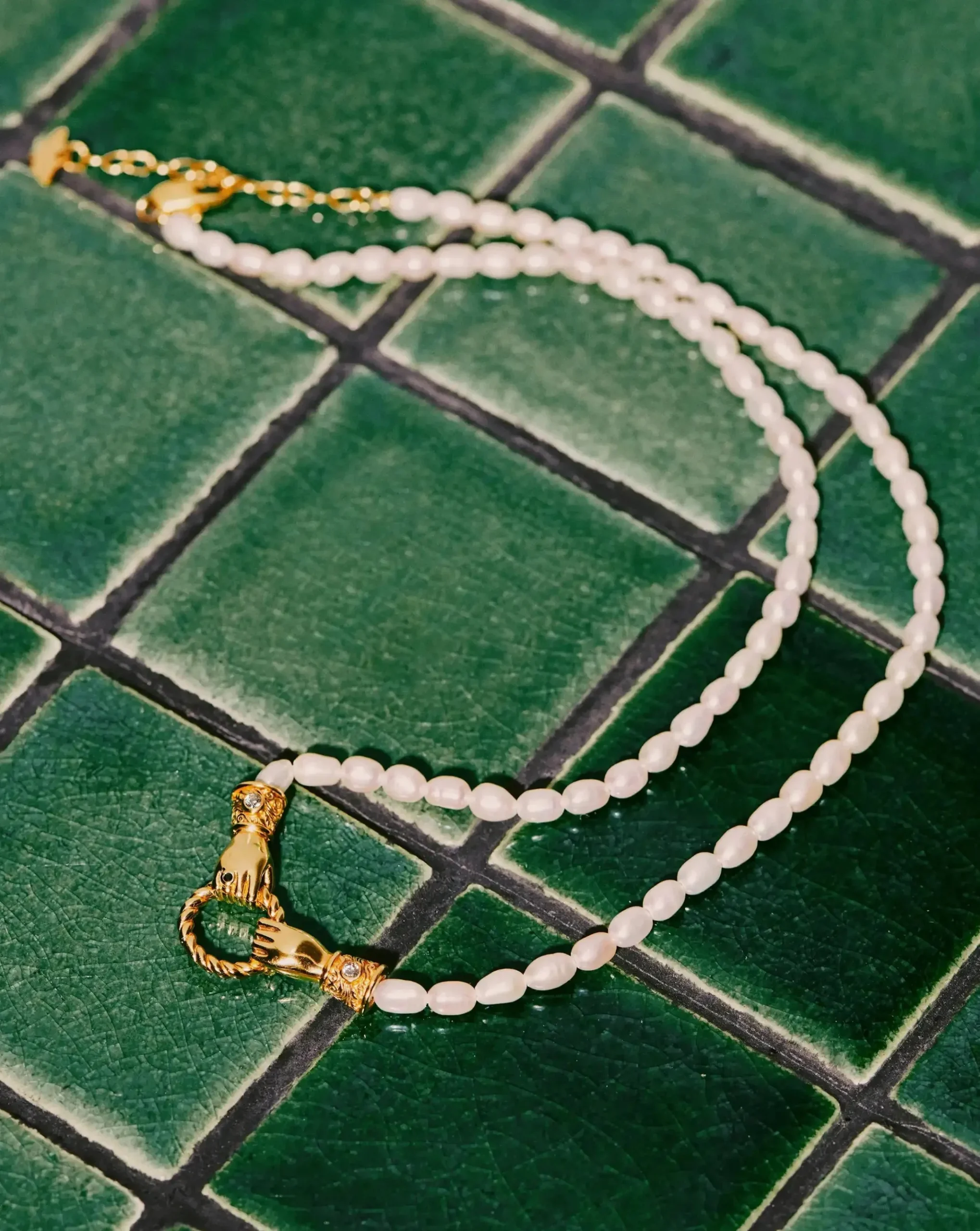Harris Reed In Good Hands Pearl Pendant Necklace