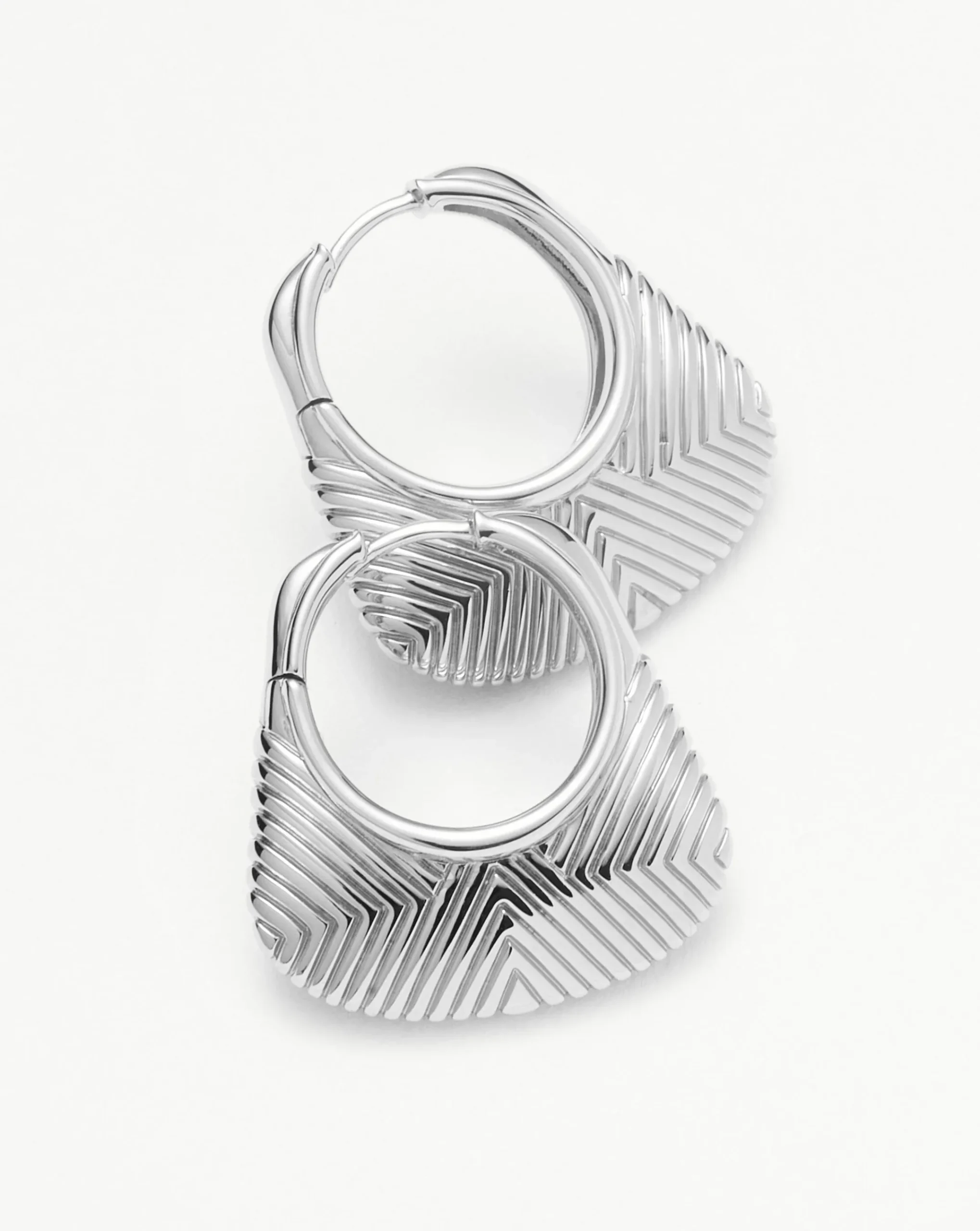 Hera Ridge Hoop Earrings