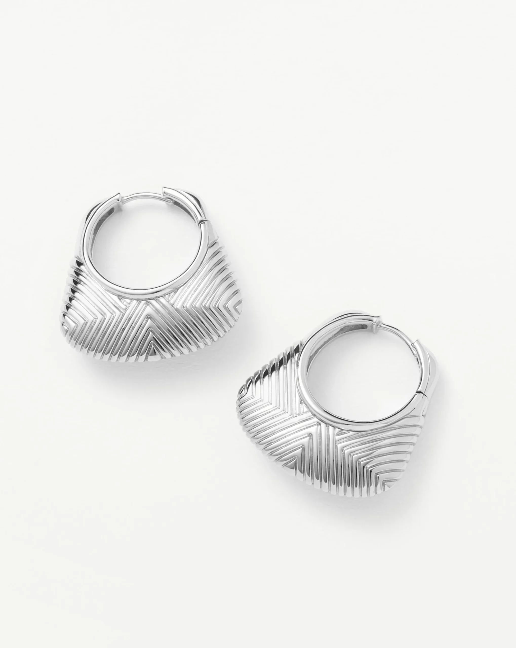 Hera Ridge Hoop Earrings