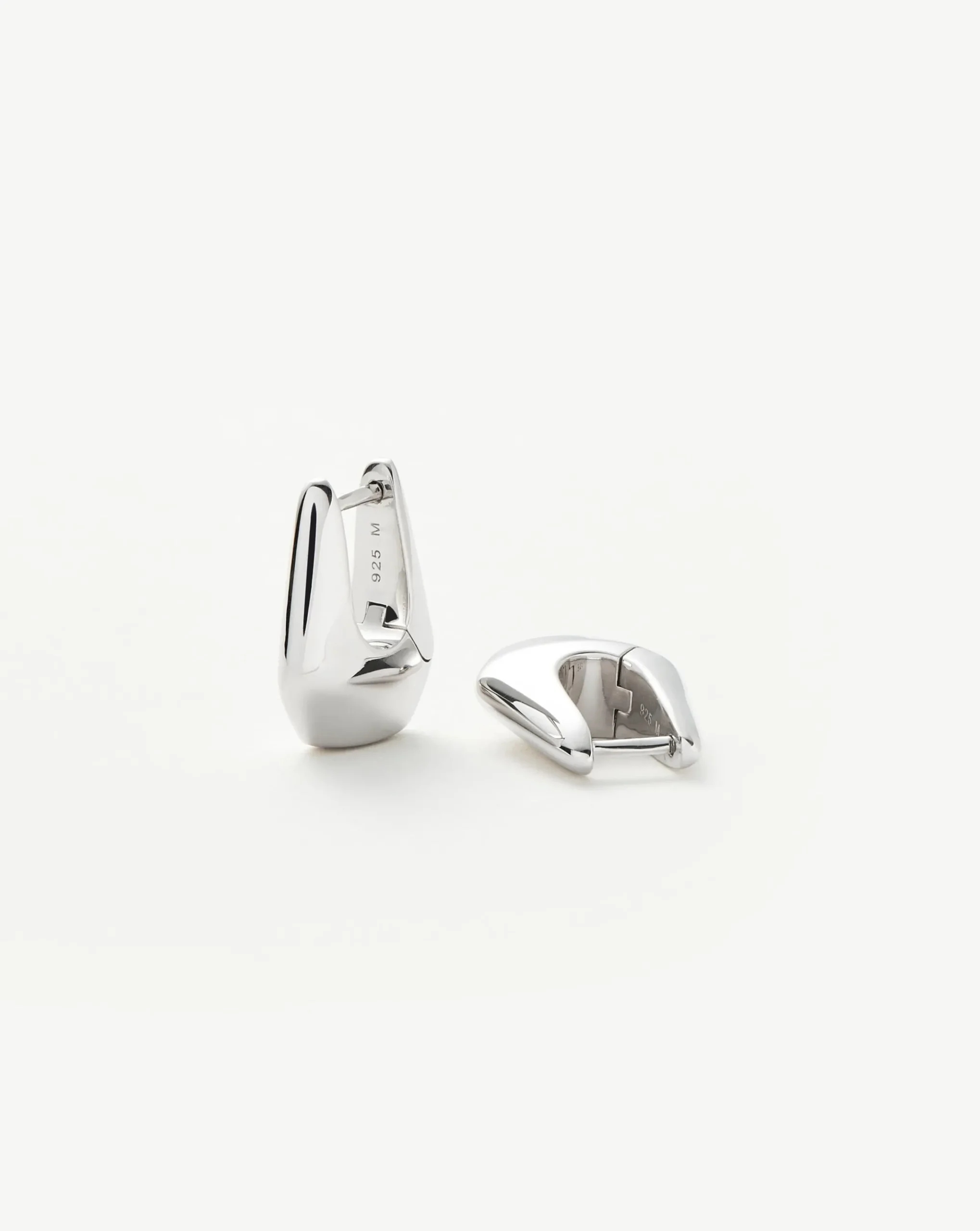 Lucy Williams Arco Small Hoop Earrings