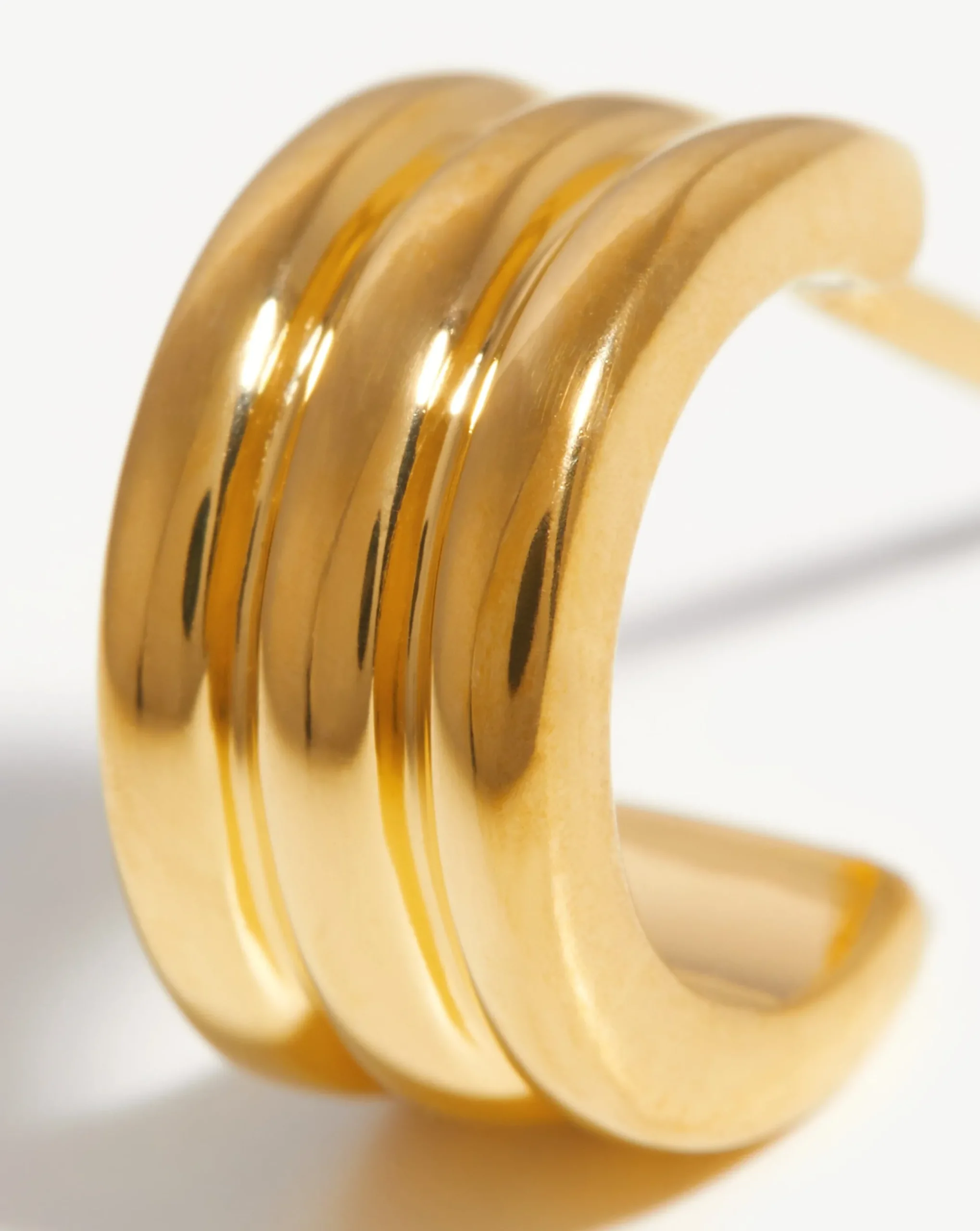 Mini Ancien Hoop Earrings