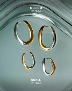 Savi Signature Medium Hoop Earrings