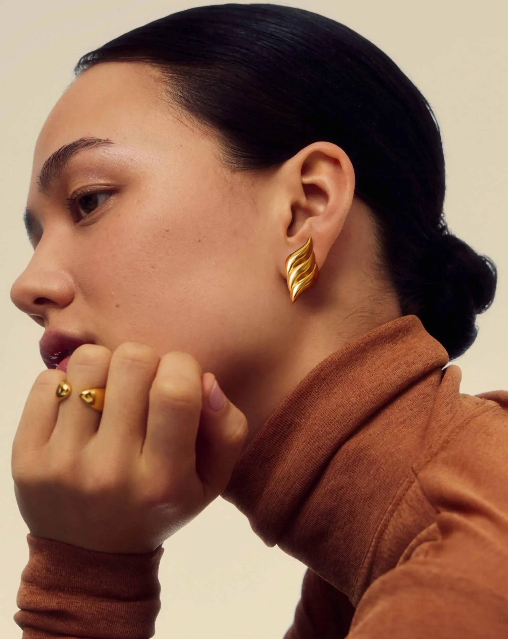 Savi Signature Oversized Stud Earrings