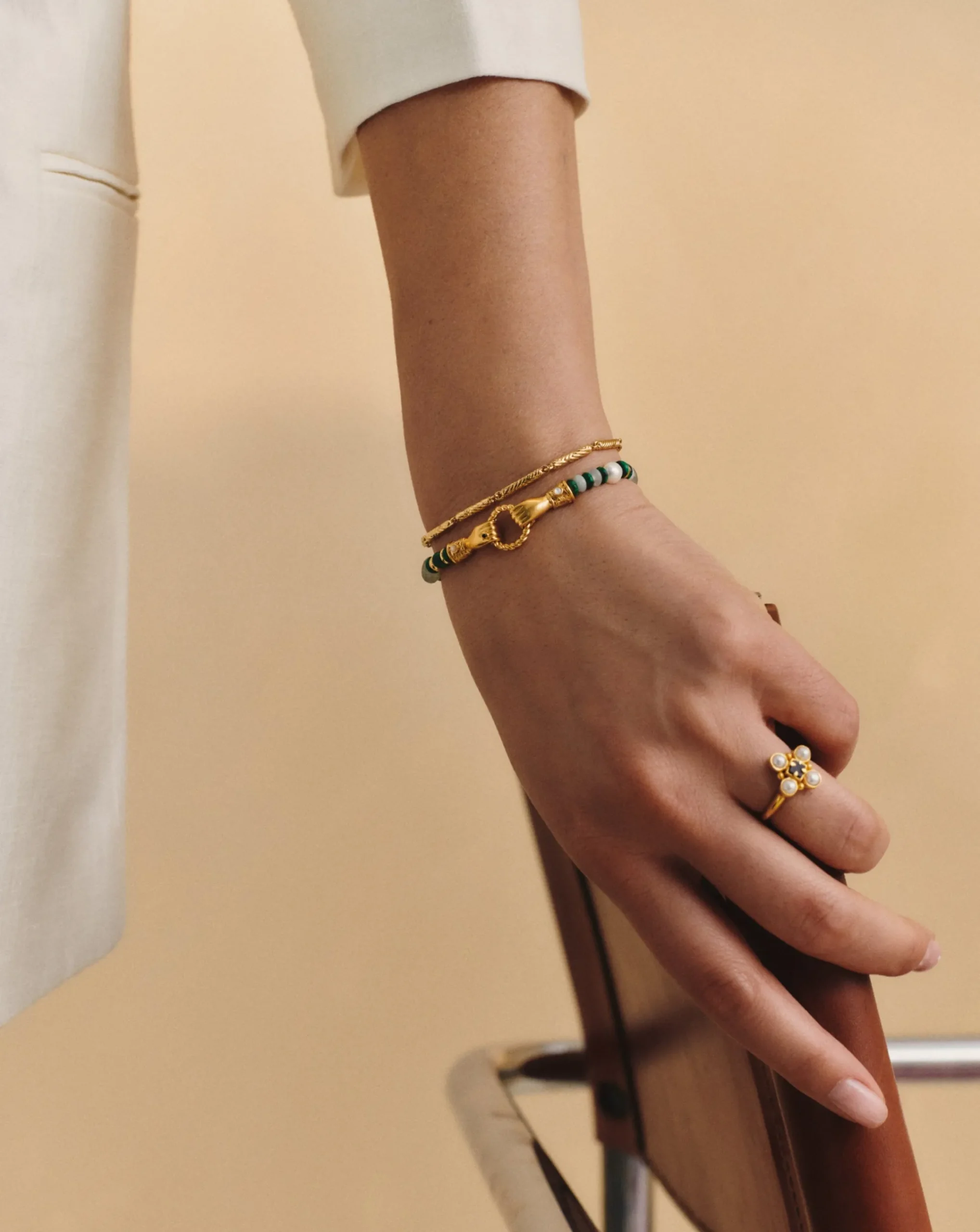 Wavy Ridge Chain Bracelet